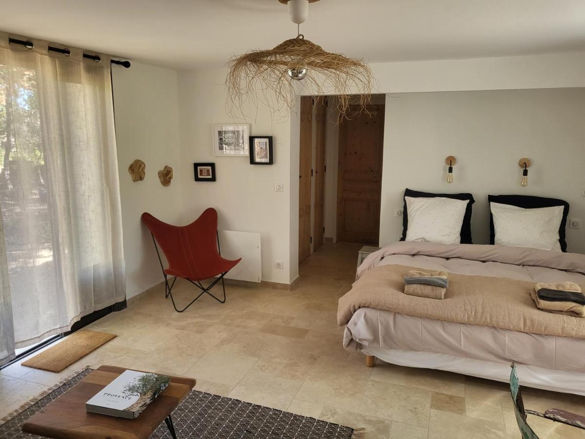 Le Cabanon Bed & Breakfast Ménerbes Dış mekan fotoğraf