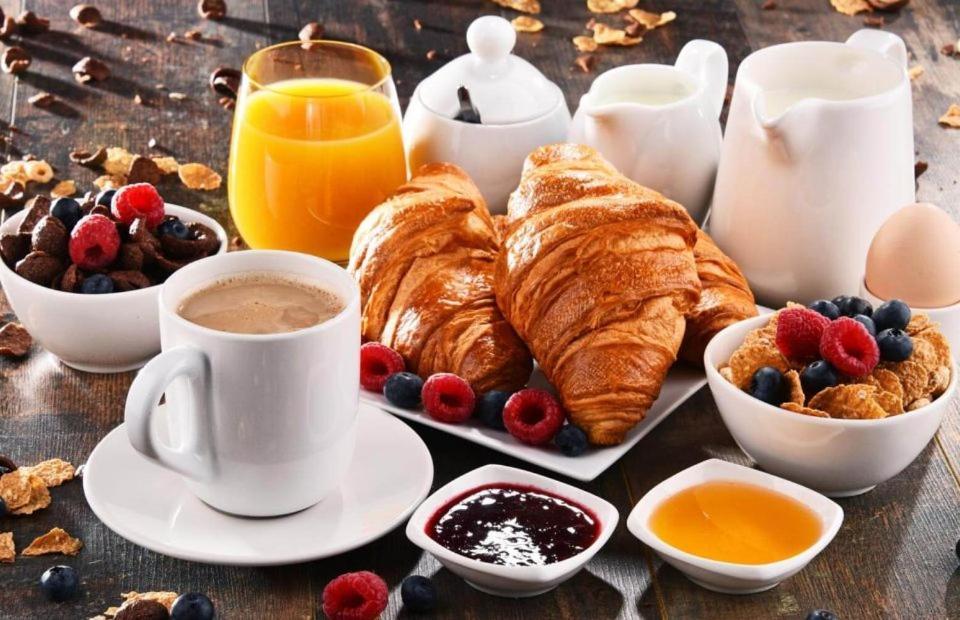 Le Cabanon Bed & Breakfast Ménerbes Dış mekan fotoğraf